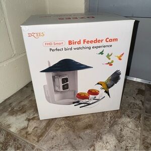 Dzees Smart Bird Feeder Camera Wireless Outdoor AI Identify Bird 1080P Solar